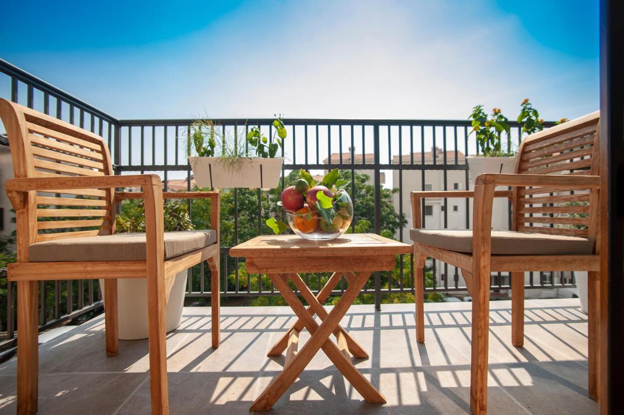 Hotel Twelve By Aycon Budva Exteriör bild