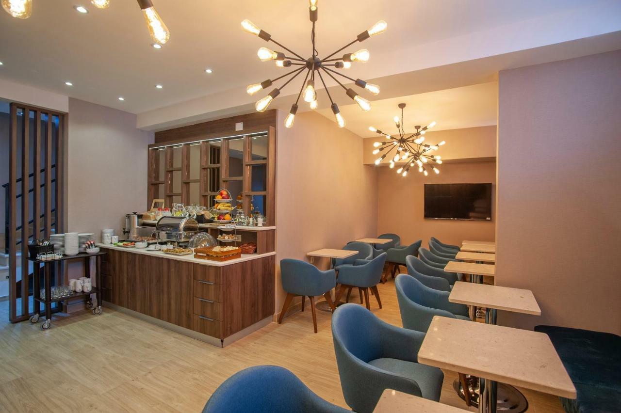 Hotel Twelve By Aycon Budva Exteriör bild